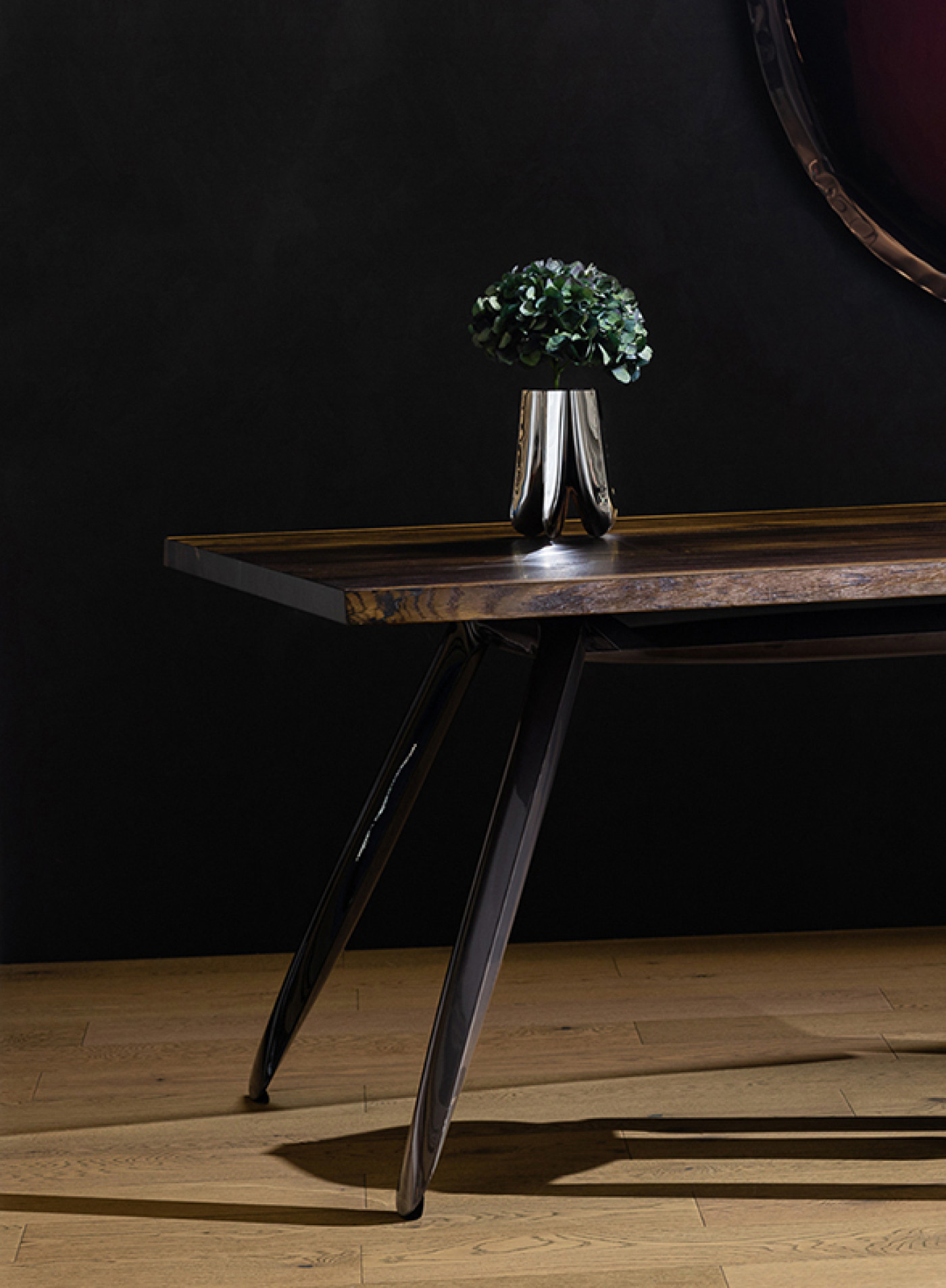 NOGI TABLE ROTATION VASE