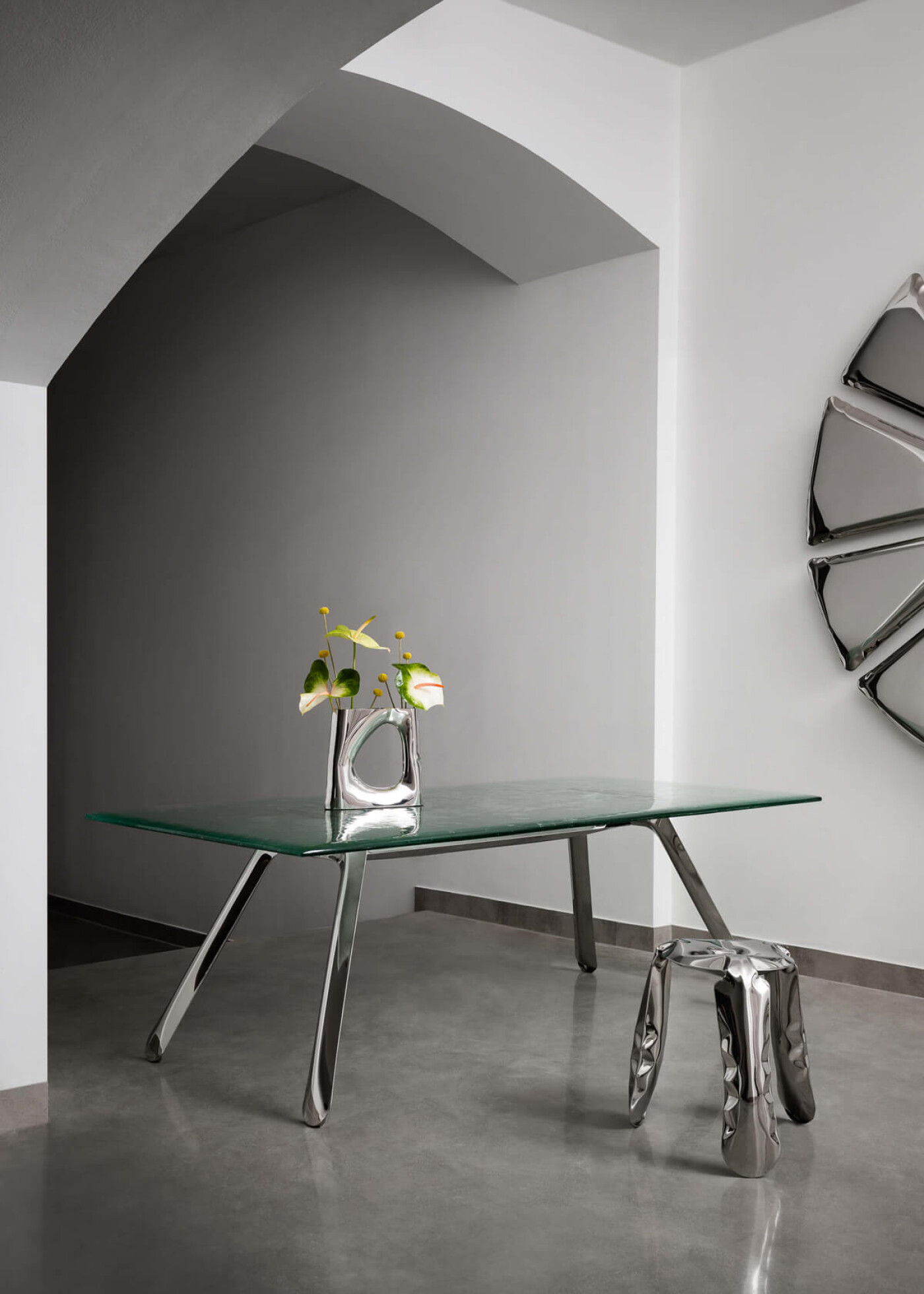 Nogi Table Glass Inox