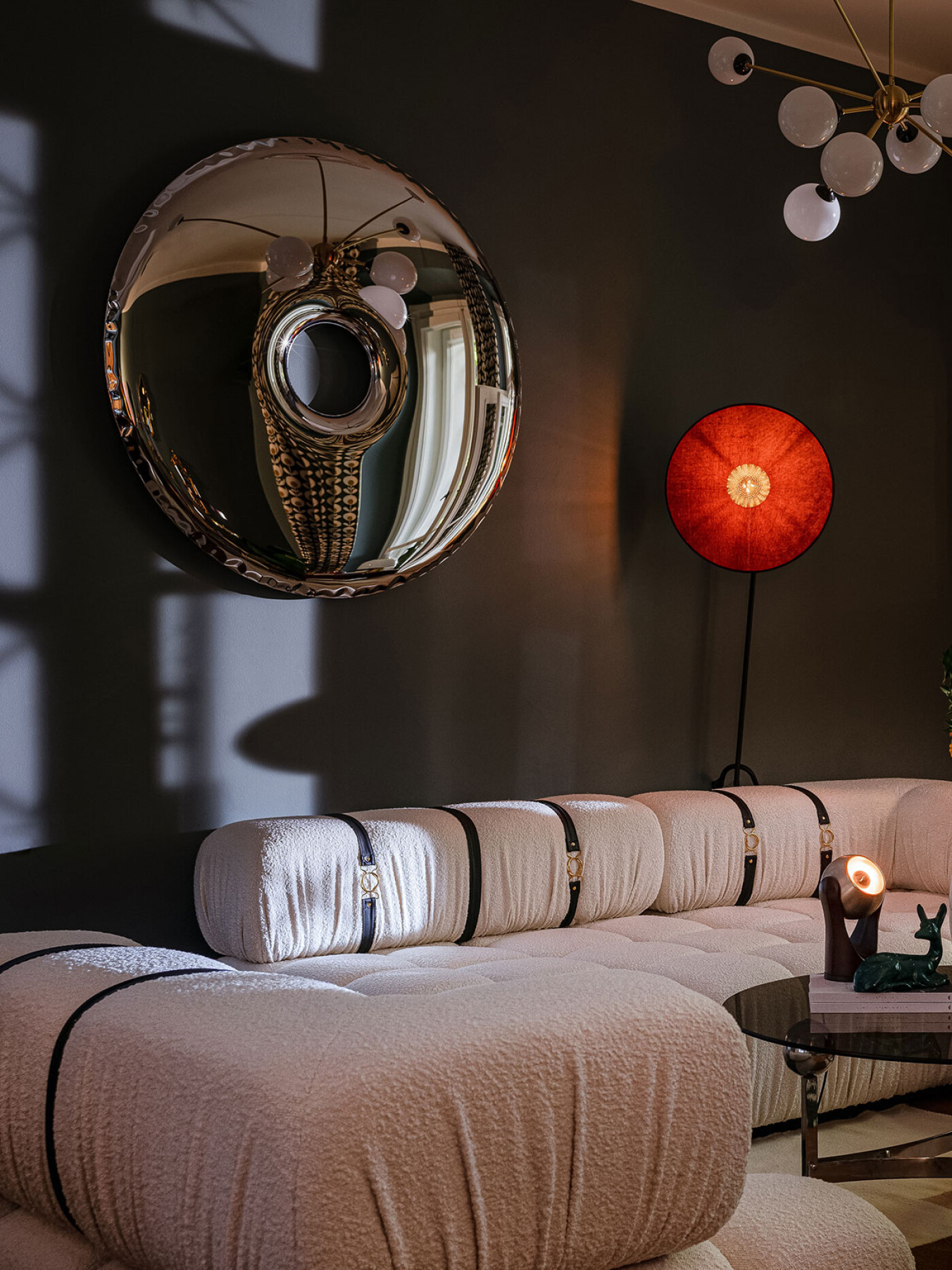 【メーカー直送】 RONDO – Timeless Steel Wall Mirror by Zieta Studio - Zieta 洋書