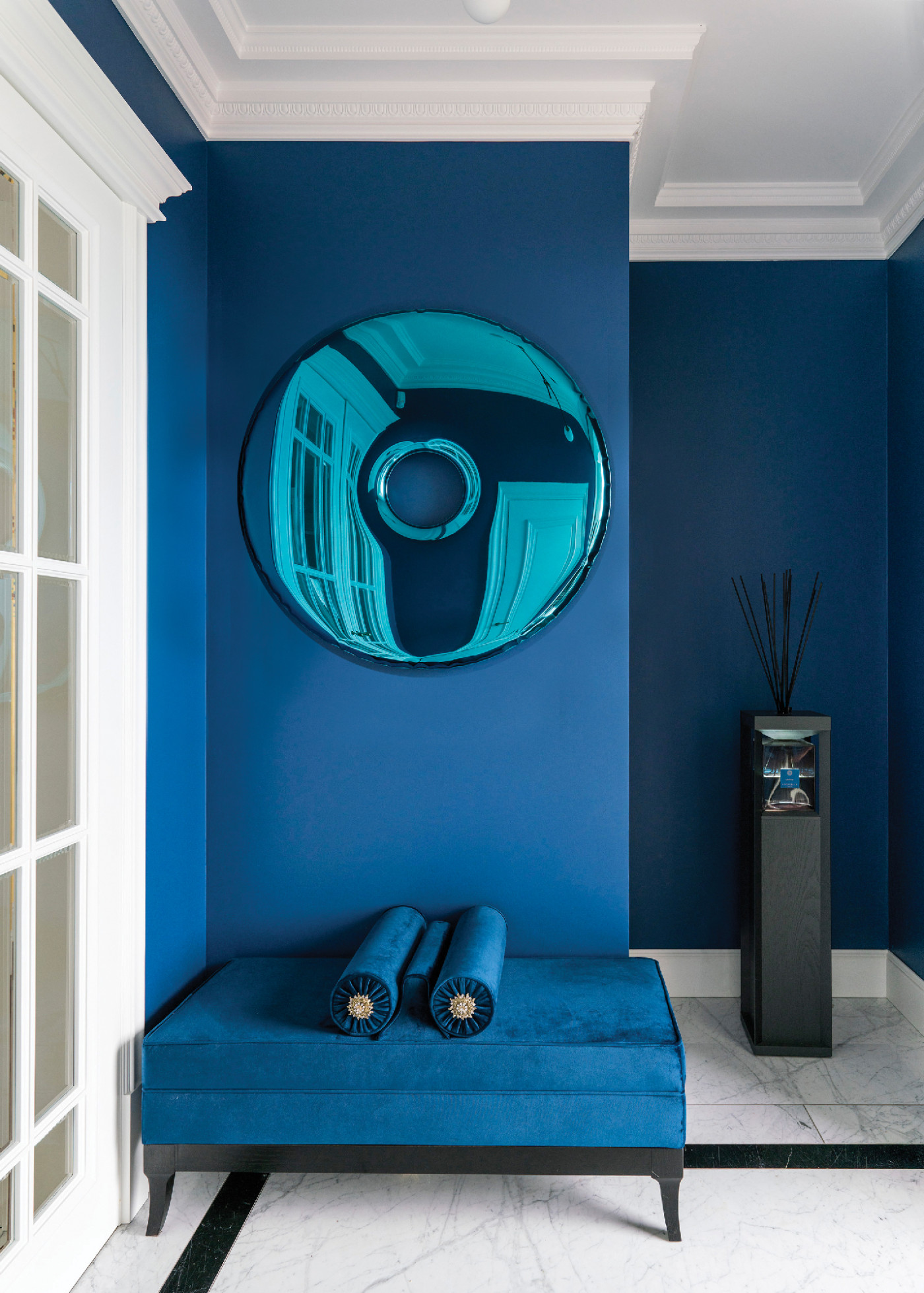 RONDO – Timeless Steel Wall Mirror by Zieta Studio - Zieta