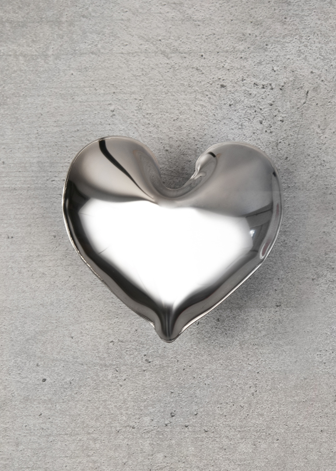 Hot Heart Inflated Inox Polished