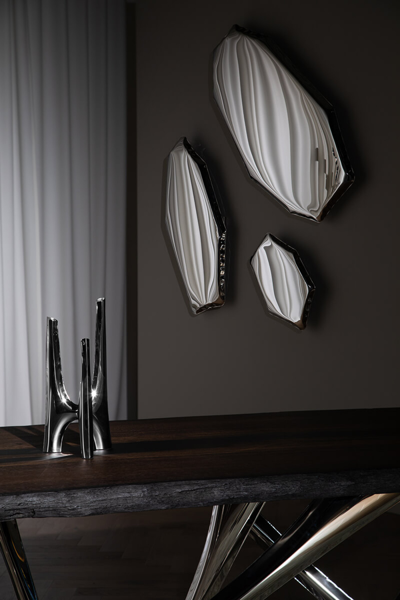 metal mirrors installation by zieta studio