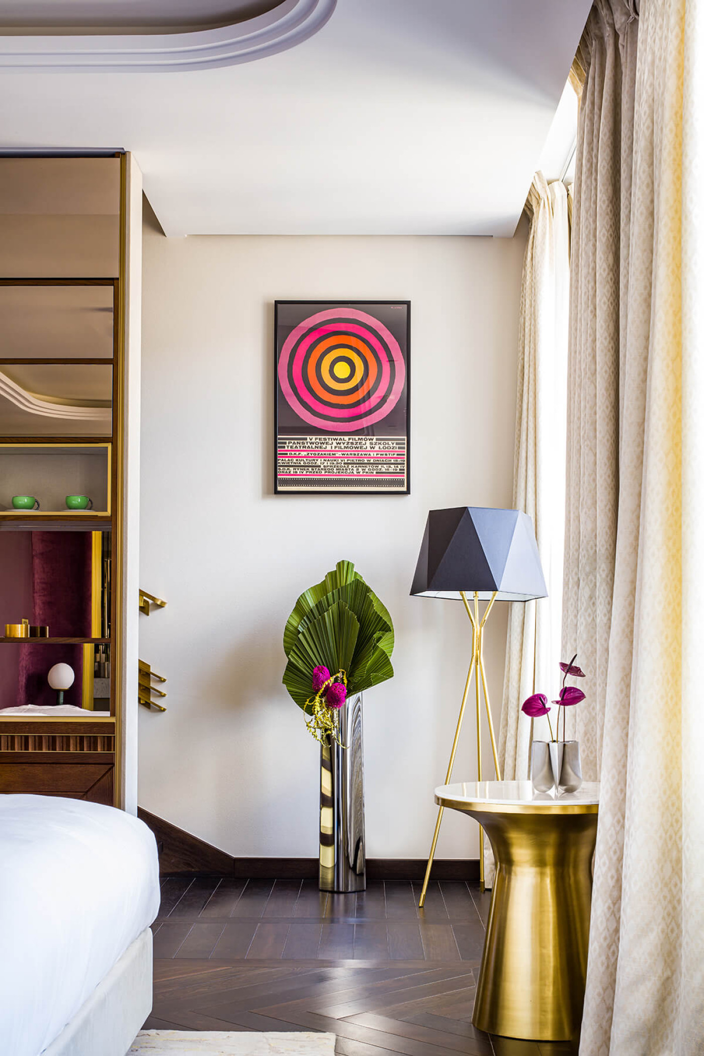 Zieta_PAROVA_Vases_L_Inox_Zieta_Collection_9_fot_Ernest_Wińczyk