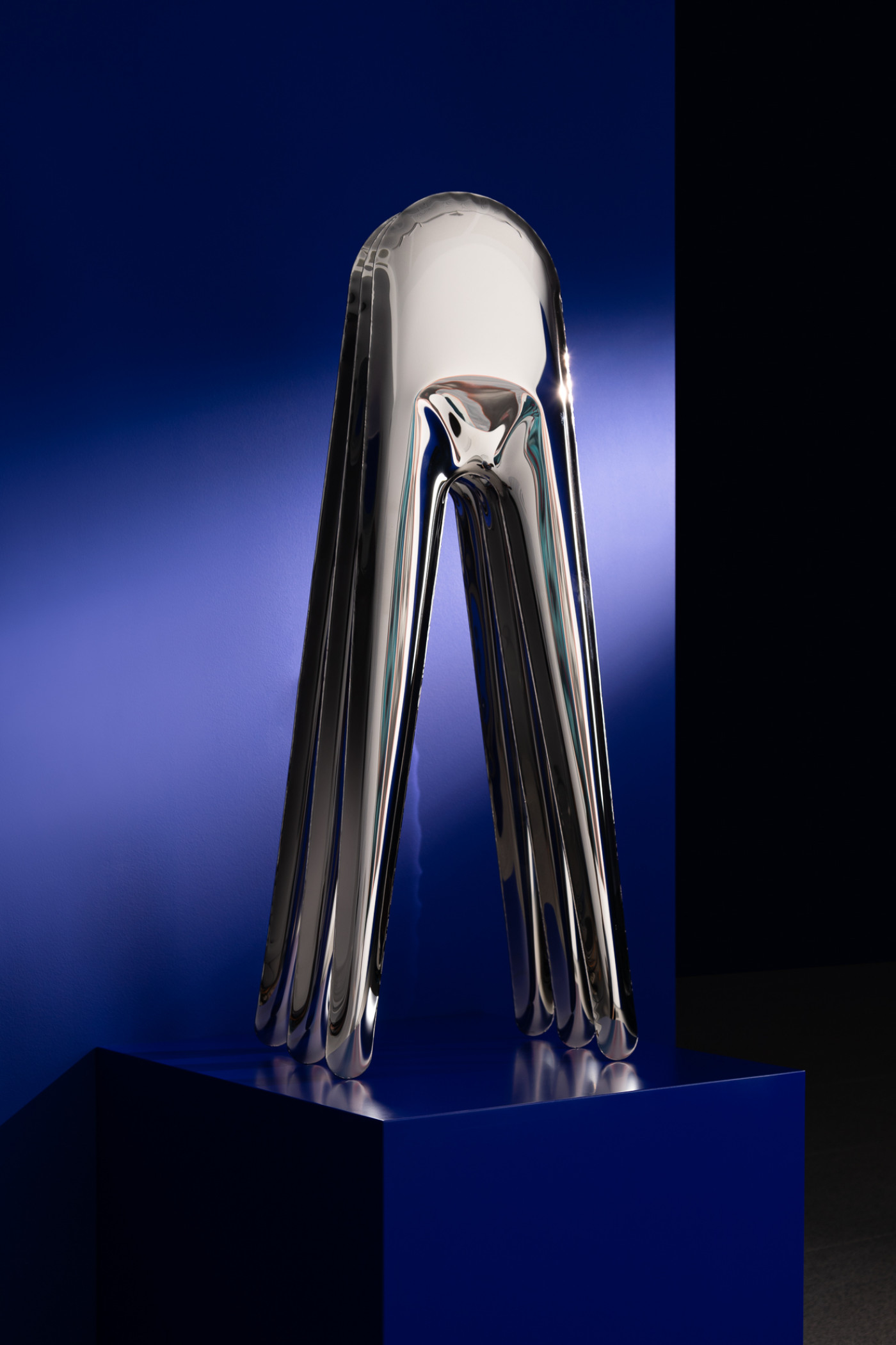 cyclops oskar zieta sculpture steel