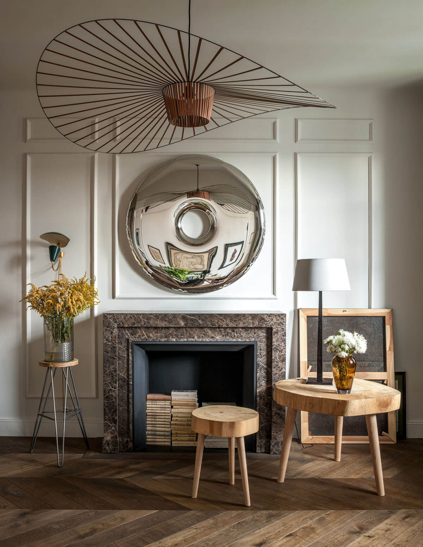 Photo: Rafał Lipski. Project: Studio Colombe. INFLATED METAL RONDO MIRROR HANGED ON THE WALL